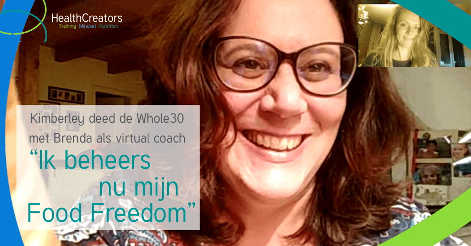 screenshot van een online coachingsgesprek van 2 lachende vrouwen